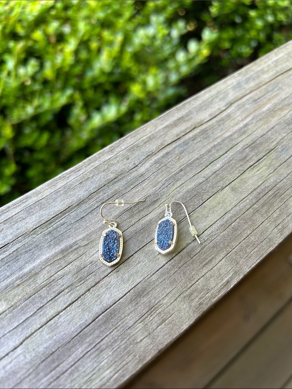 Kendra Scott Lee Navy Blue Druzy Gold Drop Earrings